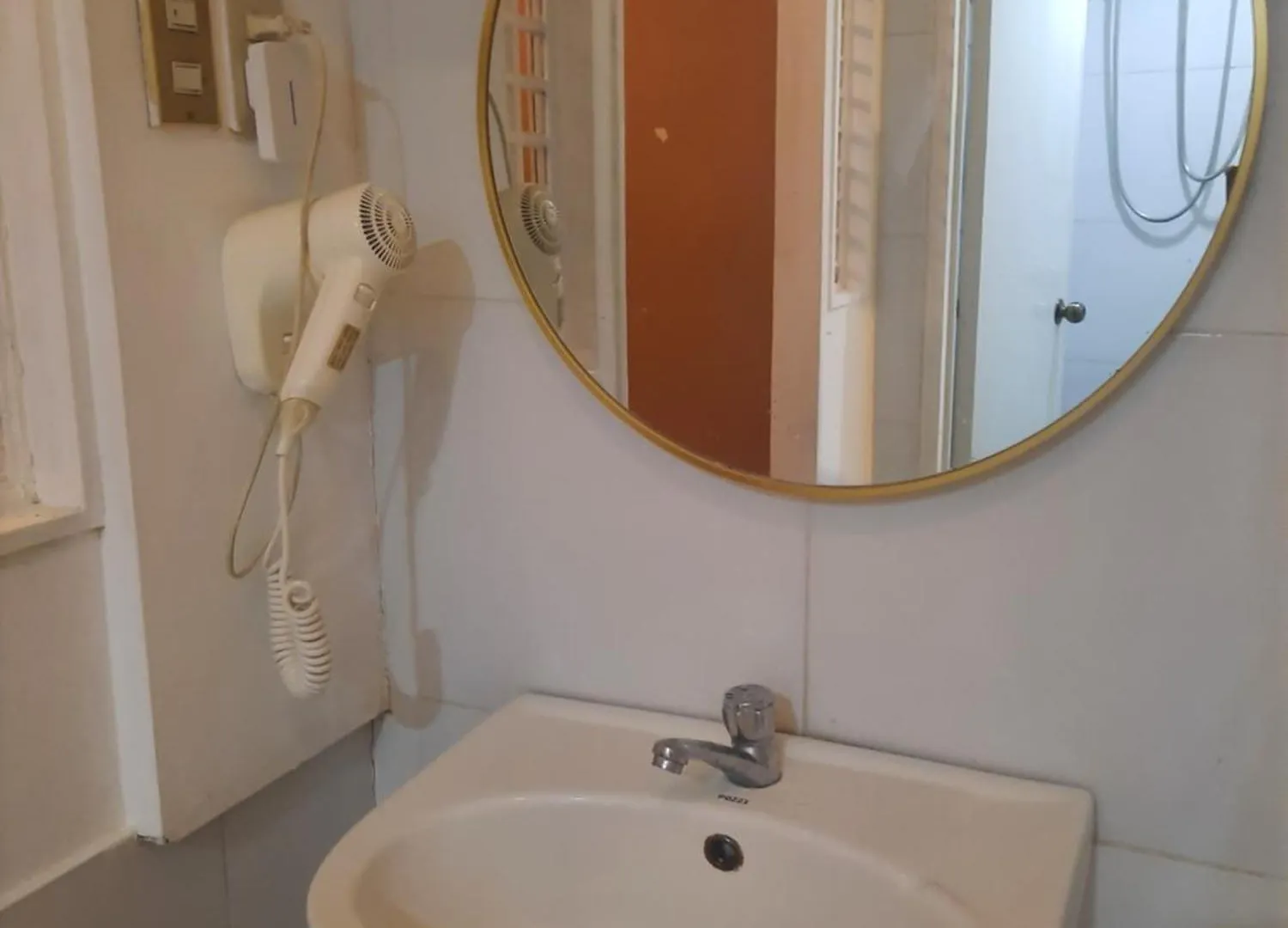 Airport Hostel Manila Pasay